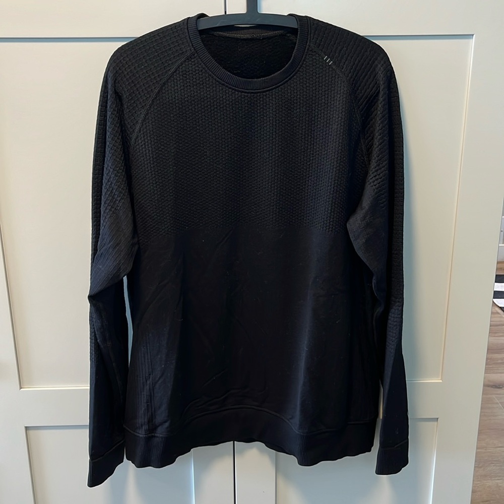 Lululemon Men’s Engineered Warmth Long Sleeve Crew